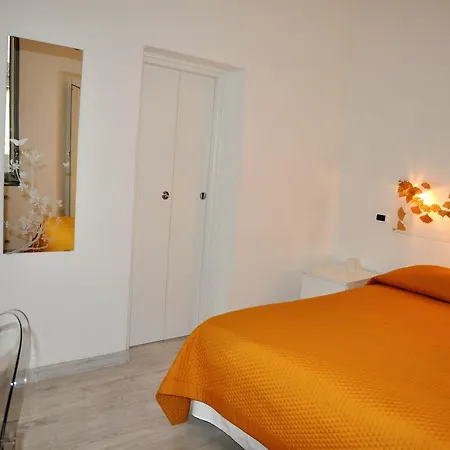 Cibele فندق مبيت وإفطار *