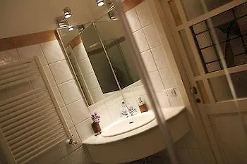 Oda ve Kahvaltı Cibele 4*