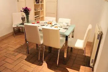 Oda ve Kahvaltı Cibele